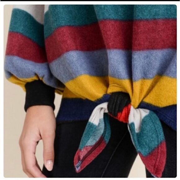 Soft and Warm Color Block Striped Fleece Top - Picture 8 of 10